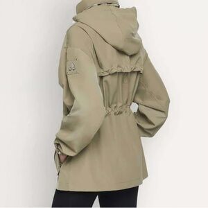 MOOSE KNUCKLES Sainte Rose Jacket in Sage
